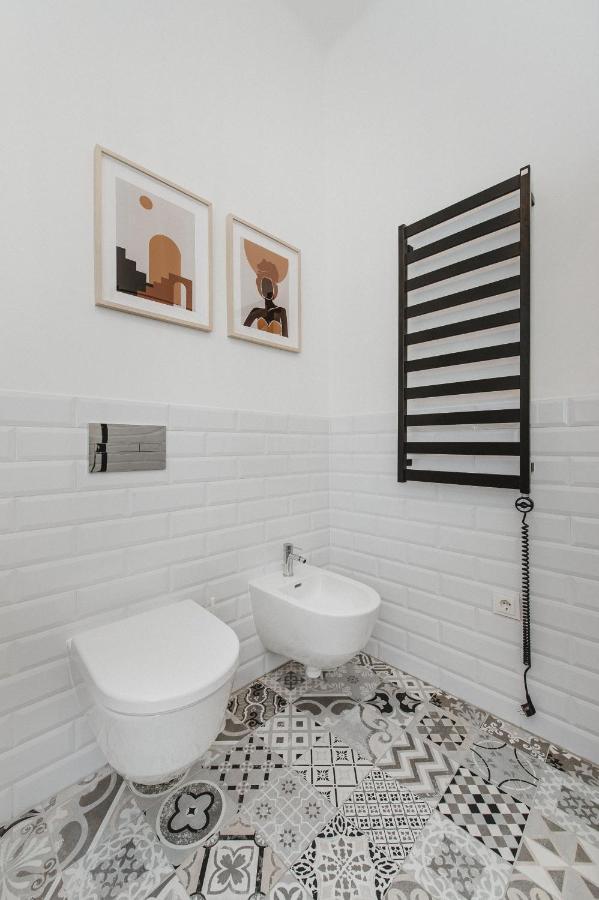 Cozy Apartment Near Zalgirio Arena By Urban Rent Kaunas Dış mekan fotoğraf